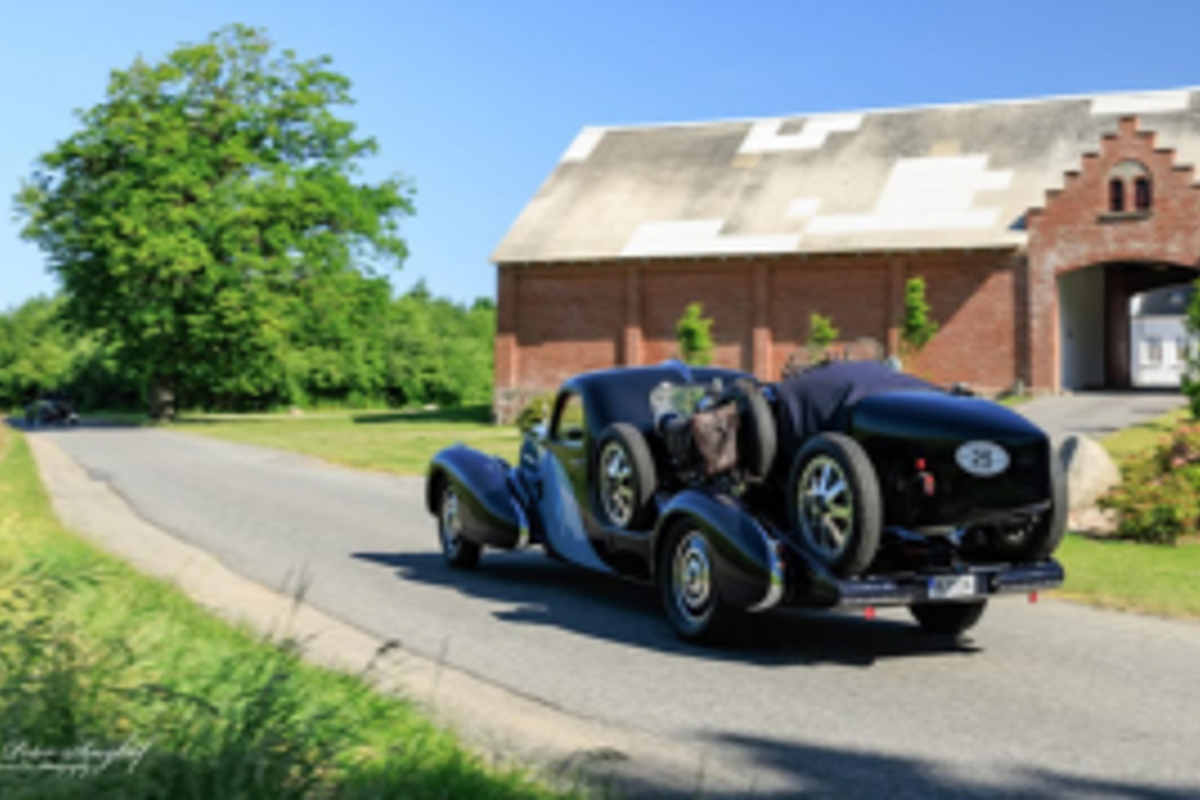 Bugatti Type 57 Transporter